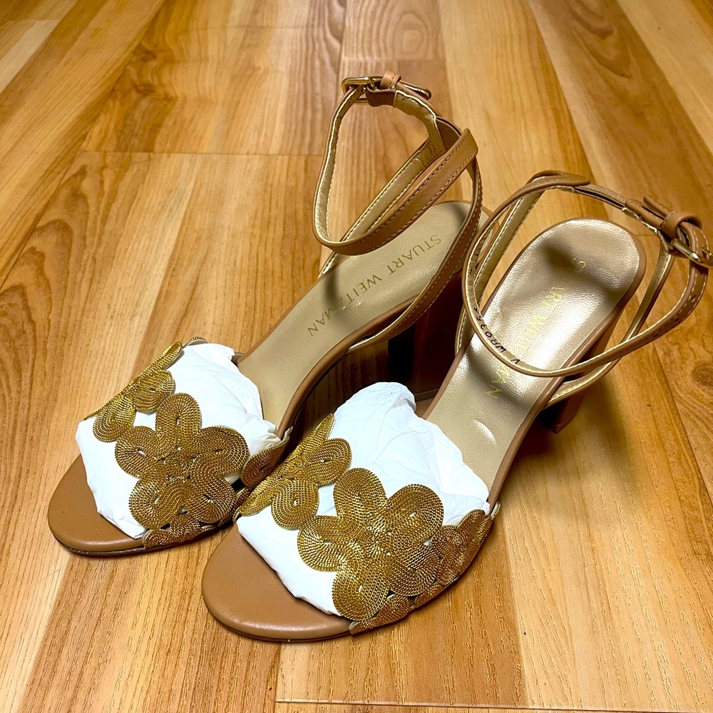 Stuart Weitzman Gold Heels Size 7